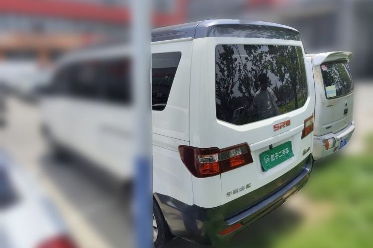 Used Jinbei Gold Hiace M Classic 2022 Panda Edition 1.5L Engineering Lion Passenger Van 6 Seats Rear Left 45 Deg
