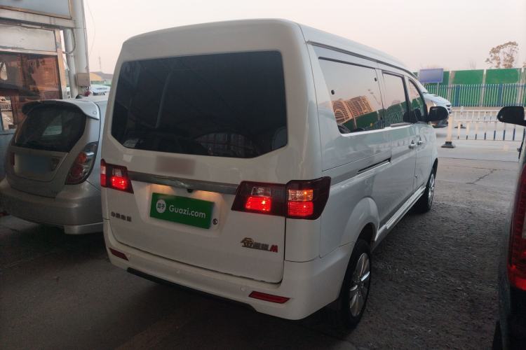 Used Jinbei Gold Hiace M Classic 2022 1.5L Engineering Lion Passenger Van 7 Seats Rear Right 45 Deg