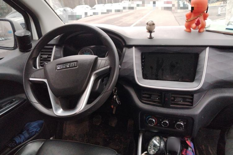 Used Jinbei Gold Hiace M Classic 2022 Panda Edition 1.5L Engineering Lion Passenger Van 6 Seats Steering Wheel