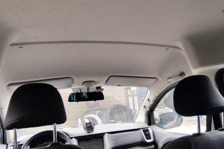 Used Jinbei Gold Hiace M Classic 2023 1.5L Engineering Lion Passenger Vehicle 5/6/7 Seats Headliner