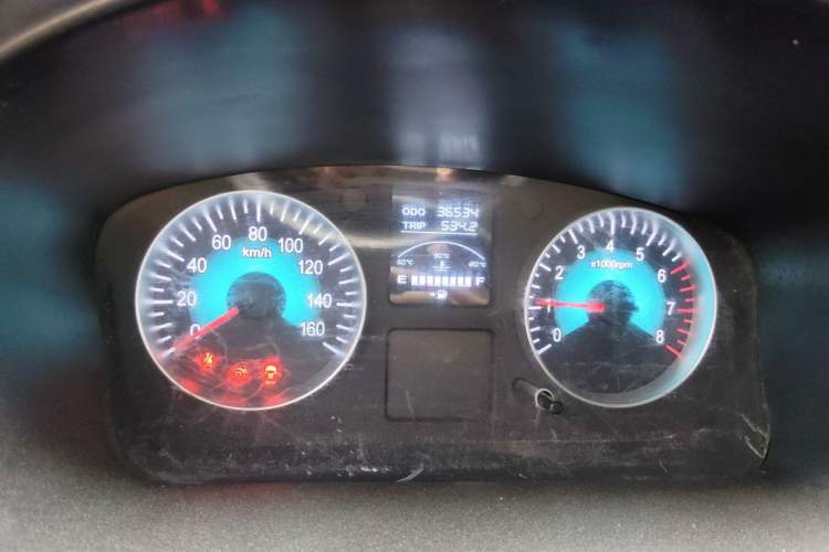 Used Jinbei Gold Hiace M Classic 2023 1.5L Engineering Lion Passenger Vehicle 5/6/7 Seats Instrument Cluster