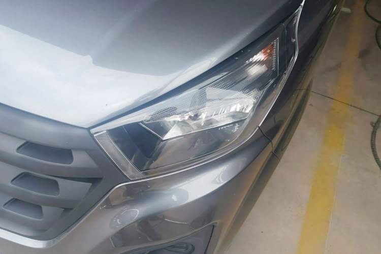 Used Jinbei Gold Hiace M Classic 2023 1.5L Engineering Lion Passenger Vehicle 5/6/7 Seats Left Front Headlight