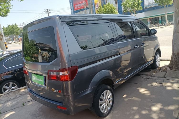 Used Jinbei Gold Hiace M Classic 2023 1.5L Engineering Lion Passenger Vehicle 5/6/7 Seats Rear Right 45 Deg