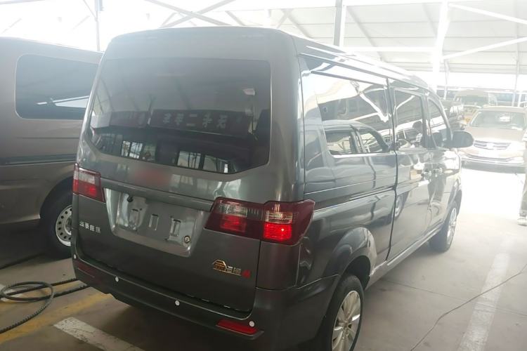 Used Jinbei Gold Hiace M Classic 2023 1.5L Engineering Lion Passenger Vehicle 5/6/7 Seats Rear Right 45 Deg