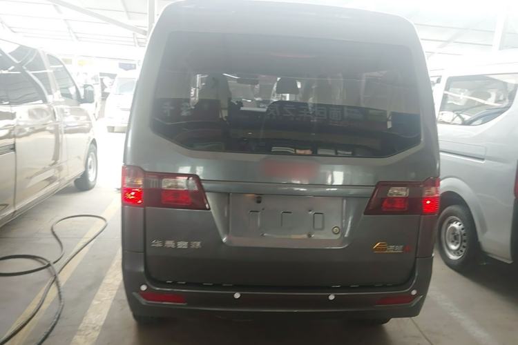 Used Jinbei Gold Hiace M Classic 2023 1.5L Engineering Lion Passenger Vehicle 5/6/7 Seats Rear