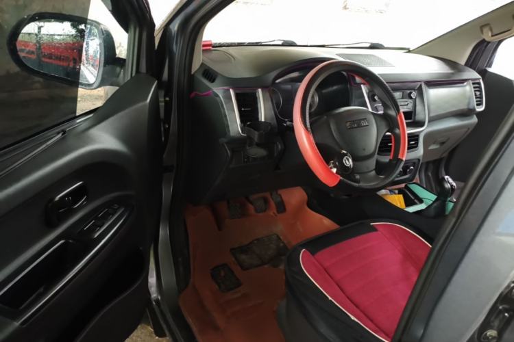 Used Jinbei Gold Hiace M Classic 2023 1.5L Engineering Lion Passenger Vehicle 5/6/7 Seats Driver Seat