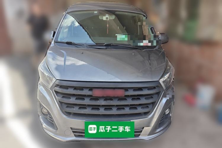 Used Jinbei Gold Hiace M Classic 2023 1.5L Travel Lion Passenger Vehicle 5/6/7 Seats Exterior 1