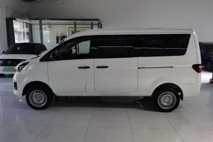Used Jinbei Gold Hiace M Classic 2023 1.5L Engineering Lion Passenger Vehicle 5/6/7 Seats Exterior 5