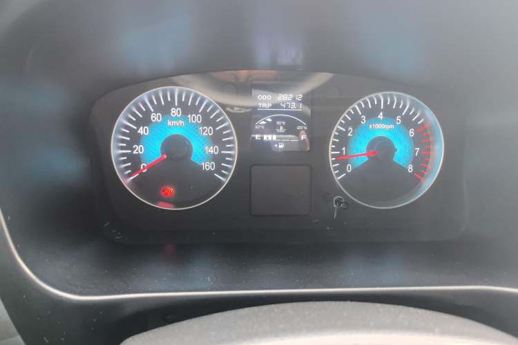Used Jinbei Gold Hiace M Classic 2023 1.5L Travel Lion Passenger Vehicle 5/6/7 Seats Instrument Cluster
