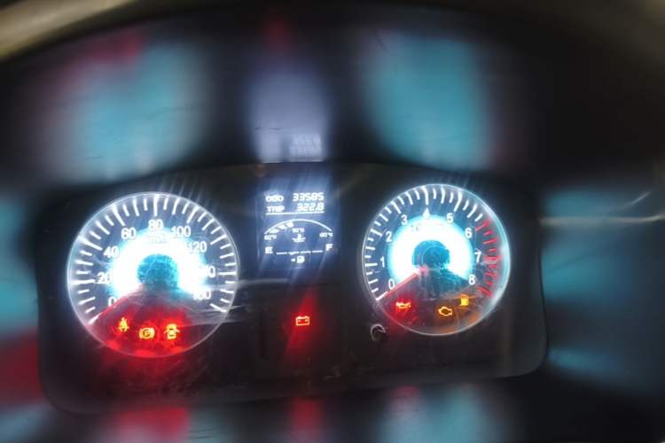 Used Jinbei Gold Hiace M Classic 2023 1.6L Engineering Lion Van 2 Seats Instrument Cluster