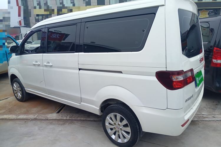 Used Jinbei Gold Hiace M Classic 2023 1.5L Engineering Lion Passenger Vehicle 5/6/7 Seats Left Side