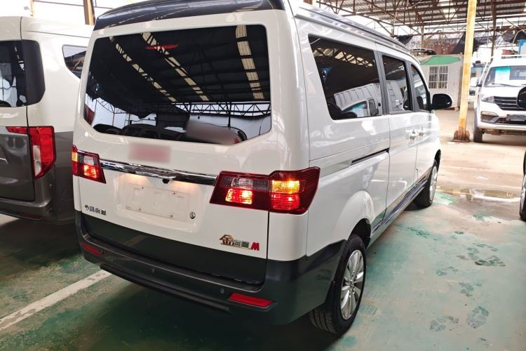 Used Jinbei Gold Hiace M Classic 2023 1.5L Travel Lion Passenger Vehicle 5/6/7 Seats Rear Right 45 Deg