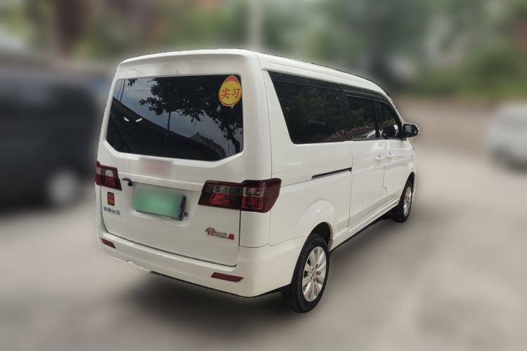 Used Jinbei Gold Hiace M Classic 2023 1.5L Engineering Lion Passenger Vehicle 5/6/7 Seats Rear Right 45 Deg
