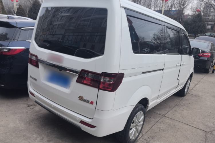 Used Jinbei Gold Hiace M Classic 2023 1.5L Travel Lion Passenger Vehicle 5/6/7 Seats Rear Right 45 Deg