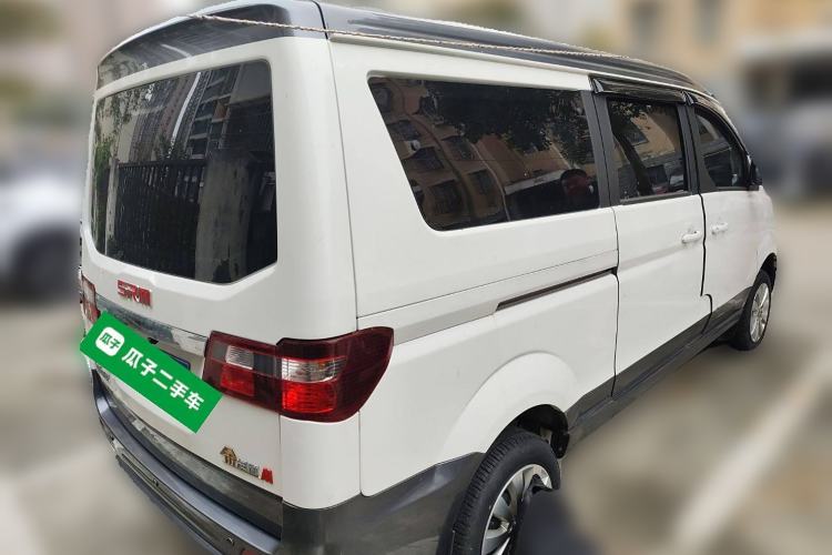 Used Jinbei Gold Hiace M Classic 2023 Panda Edition 1.5L Travel Lion Passenger Van 5/6/7 Seats Rear Right 45 Deg