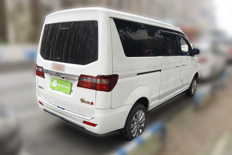 Used Jinbei Gold Hiace M Classic 2023 1.5L Travel Lion Passenger Vehicle 5/6/7 Seats Rear Right 45 Deg