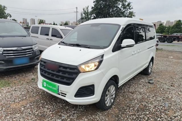 Used Jinbei Gold Hiace M Classic 2023 1.5L Engineering Lion Passenger Vehicle 5/6/7 Seats