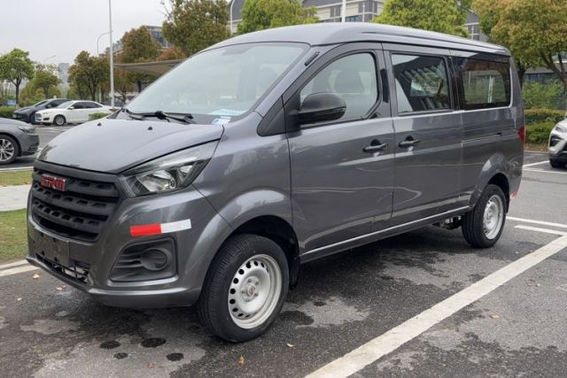 Used Jinbei Gold Hiace M Classic 2024 1.5L Engineering Lion Passenger Vehicle 5 Seats