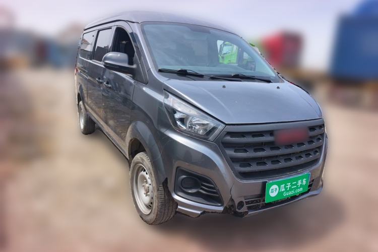 Used Jinbei Gold Hiace M Classic 2024 1.5L Engineering Lion Passenger Vehicle 5 Seats Front Right 45 Deg