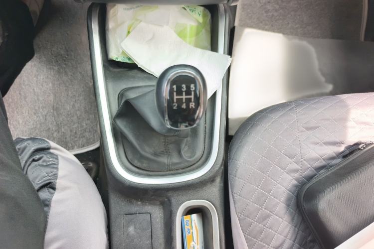 Used Jinbei Gold Hiace M Classic 2024 1.5L Engineering Lion Passenger Vehicle 5 Seats Gear Lever