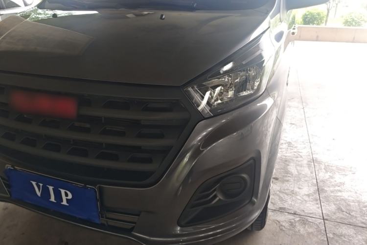 Used Jinbei Gold Hiace M Classic 2024 1.5L Engineering Lion Passenger Van 7 Seats Left Front Headlight