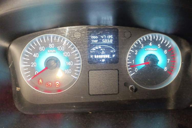 Used Jinbei Gold Hiace M Classic  Odometer Close Up