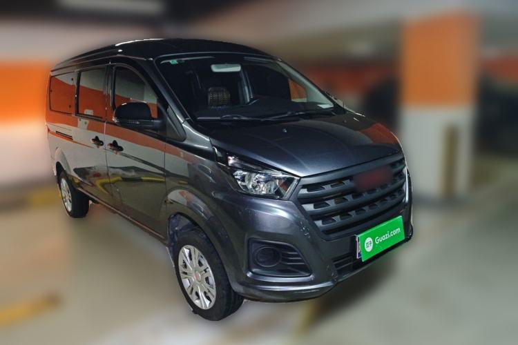 Used Jinbei Gold Hiace M Classic 2024 1.5L Engineering Lion Passenger Vehicle 6 Seats Front Right 45 Deg