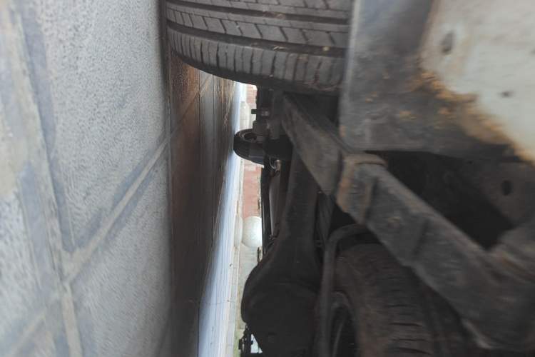 Used Jinbei Gold Hiace M Classic  Chassis Rear Left