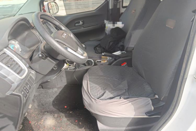 Used Jinbei Gold Hiace M Classic 2024 1.5L Engineering Lion Passenger Vehicle 6 Seats Left Front Seat