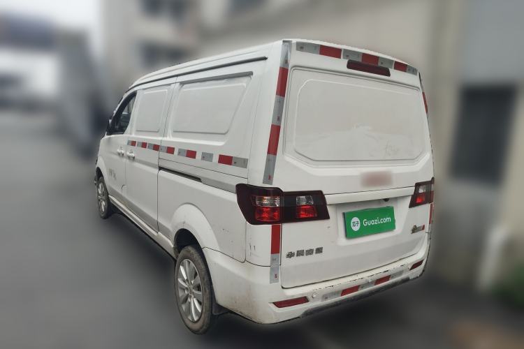 Used Jinbei Gold Hiace M Classic 2024 1.6L Travel Lion Van 2-Seater Rear Left 45 Deg