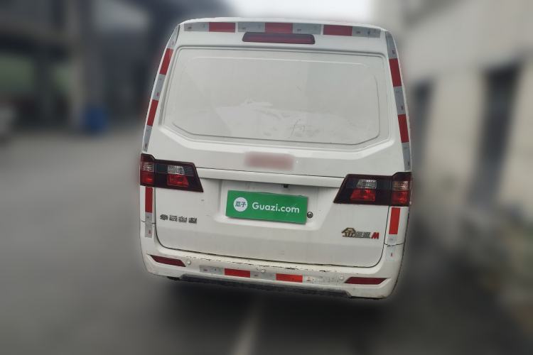 Used Jinbei Gold Hiace M Classic 2024 1.6L Travel Lion Van 2-Seater Rear