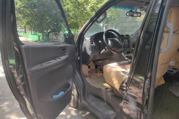 Used Jinbei Grace 2008 2.4L Zunling Standard (Long Wheelbase) 9-Seater 4RB2 Driver Seat