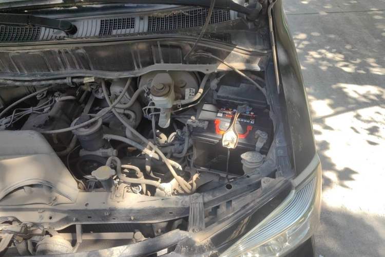Used Jinbei Grace 2008 2.4L Zunling Standard (Long Wheelbase) 9-Seater 4RB2 Engine Bay Left