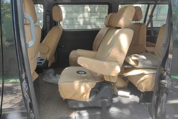 Used Jinbei Grace 2008 2.4L Zunling Standard (Long Wheelbase) 9-Seater 4RB2 Left Rear Seat