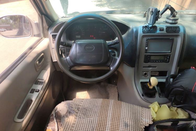 Used Jinbei Grace 2008 2.0L Zhi Ling Standard Version (Short Wheelbase) 4G20D4L Steering Wheel