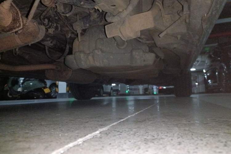 Used Jinbei Grace 2008 2.0L Zhi Ling Standard Version (Short Wheelbase) 4G20D4L Chassis Front Left