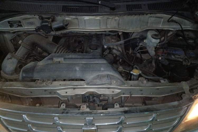 Used Jinbei Grace 2008 2.0L Zhi Ling Standard Version (Short Wheelbase) 4G20D4L Engine Bay