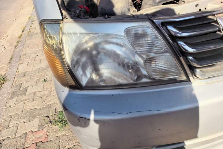 Used Jinbei Grace 2008 2.0L Zhi Ling Base Version (Long Wheelbase) 9-Seater 4G20D4L Right Front Headlight