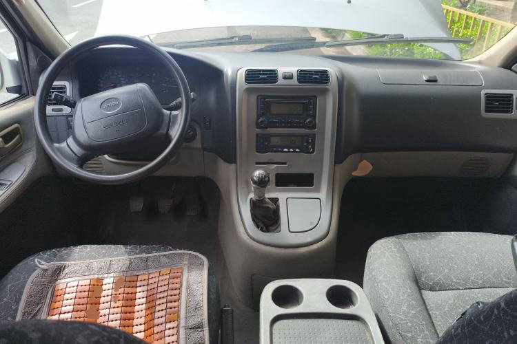 Used Jinbei Grace 2010 2.0L Ruixiang Luxury Version (Short Wheelbase) 1TR Center Console