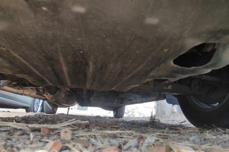 Used Jinbei Grace 2010 2.0L Ruixiang Luxury Version (Short Wheelbase) 1TR Chassis Front