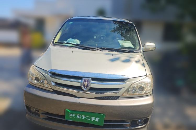 Used Jinbei Grace 2010 2.7L 3rd Generation Yu Ling Luxury Version Long Wheelbase 9-Seater Equipped with 2TR Engine Front