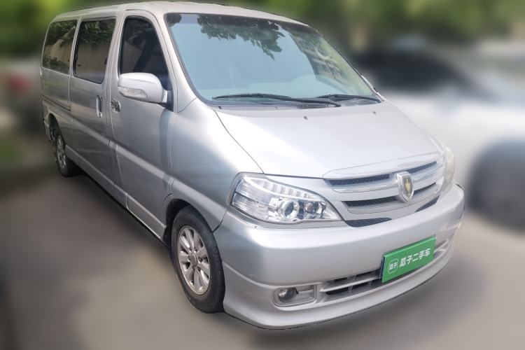 Used Jinbei Grace 2010 2.4L 3rd Generation Luxury Long-Wheelbase 9-Seater — 4RB2 Front Right 45 Deg
