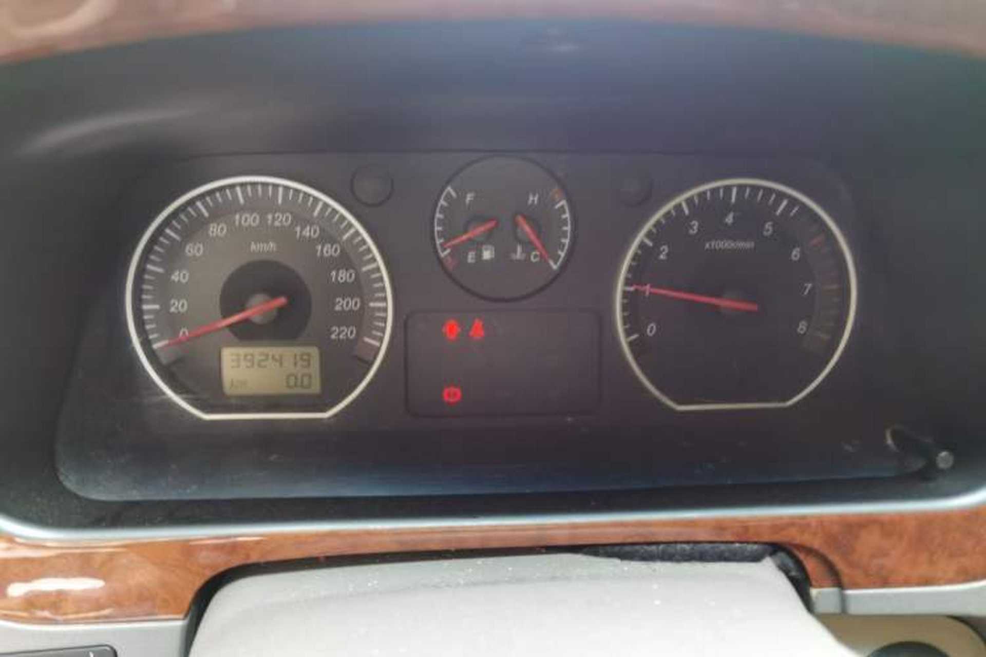 Used Jinbei Grace 2010 2.4L 3rd Generation Zunling Standard Version 9 Seats 9 Seats 4RB2 Instrument Cluster