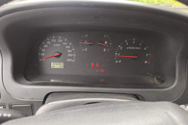 Used Jinbei Grace 2010 2.0L Ruixiang Luxury Version (Short Wheelbase) 1TR Instrument Cluster