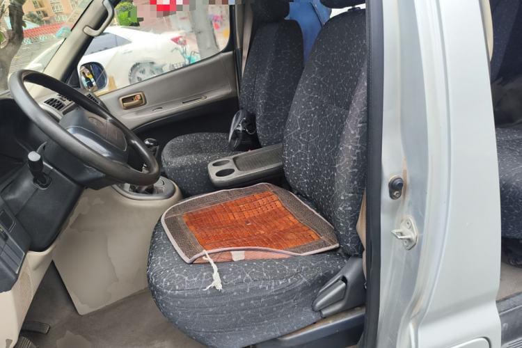 Used Jinbei Grace 2010 2.0L Ruixiang Luxury Version (Short Wheelbase) 1TR Left Front Seat