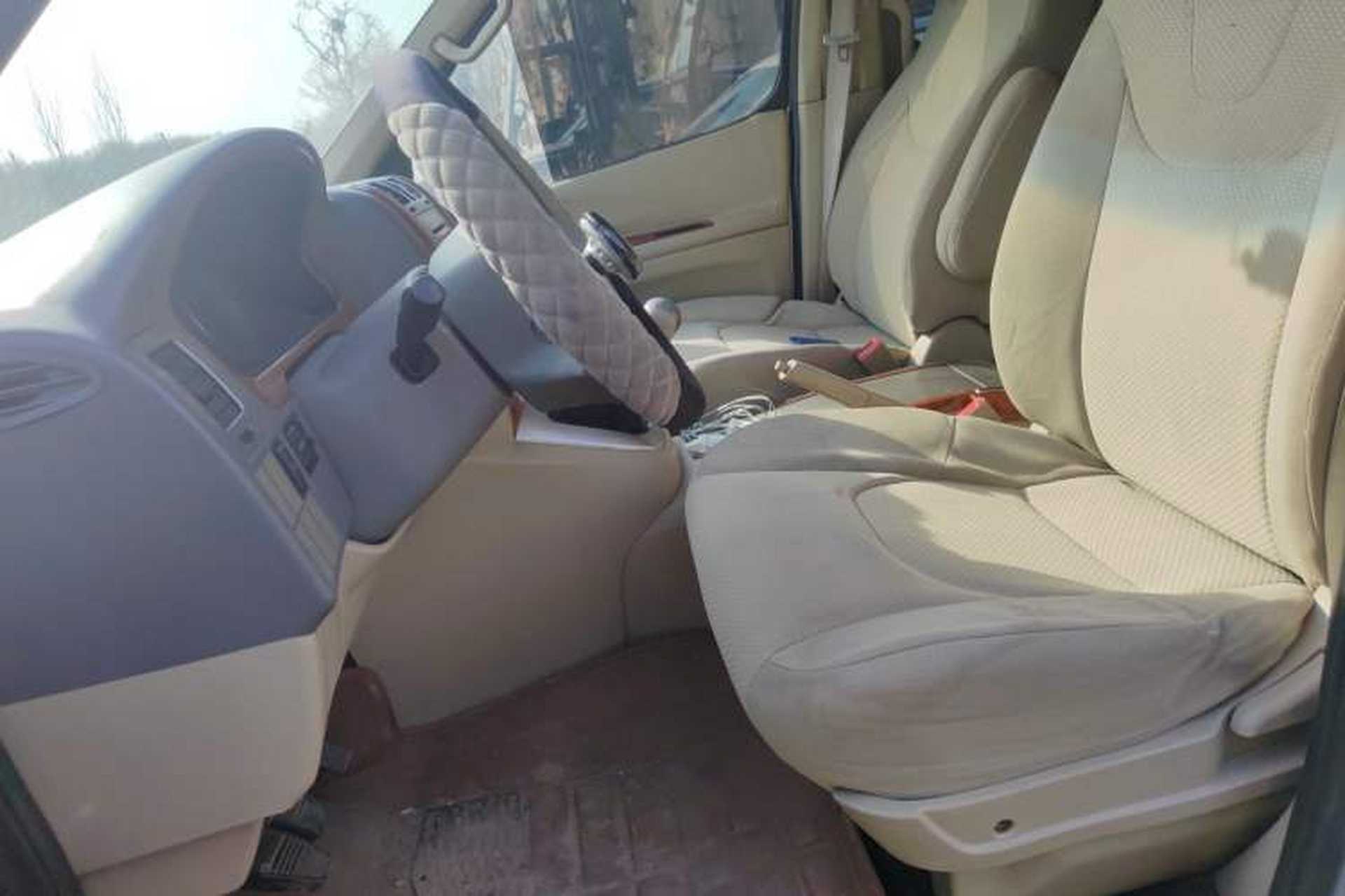 Used Jinbei Grace 2010 2.0L Ruixiang Luxury Version (Short Wheelbase) 1TR Left Front Seat
