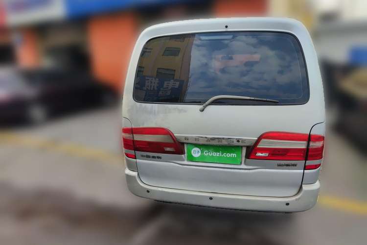 Used Jinbei Grace 2010 2.4L 3rd Generation Luxury Long-Wheelbase 9-Seater — 4RB2 Rear