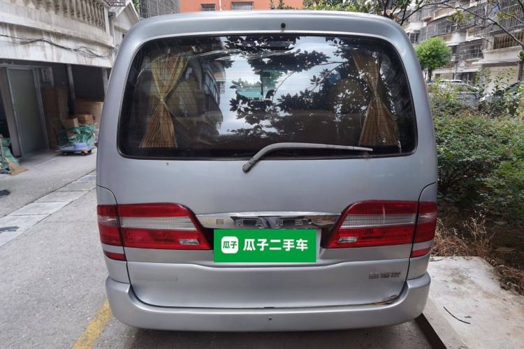 Used Jinbei Grace 2010 2.4L 3rd Generation Zunling Standard Version 9 Seats 9 Seats 4RB2 Rear