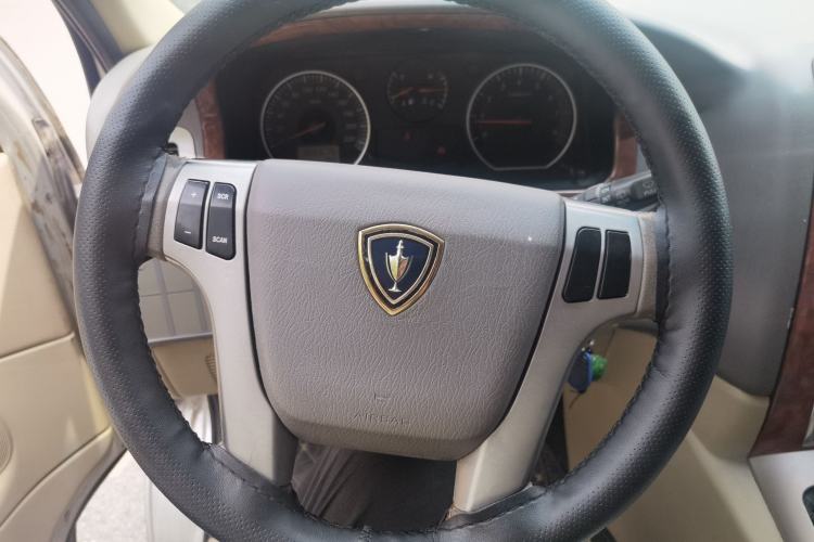 Used Jinbei Grace 2010 2.4L 3rd Generation Luxury Long-Wheelbase 9-Seater — 4RB2 Steering Wheel