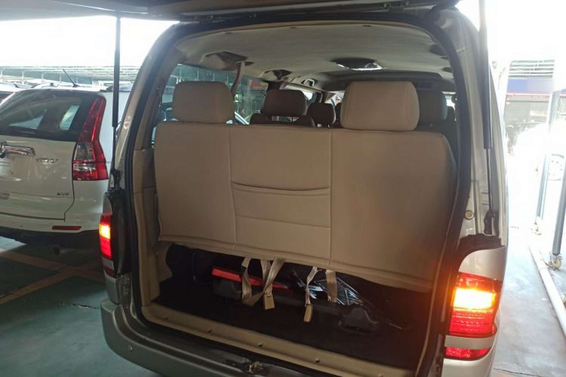 Used Jinbei Grace 2010 2.7L 3rd Generation Yu Ling Luxury Version Long Wheelbase 9-Seater Equipped with 2TR Engine Trunk